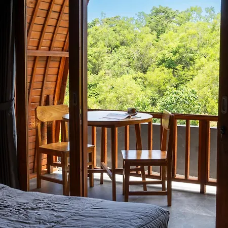 Bagus Ink Surf Camp Hostel Uluwatu  Exterior photo