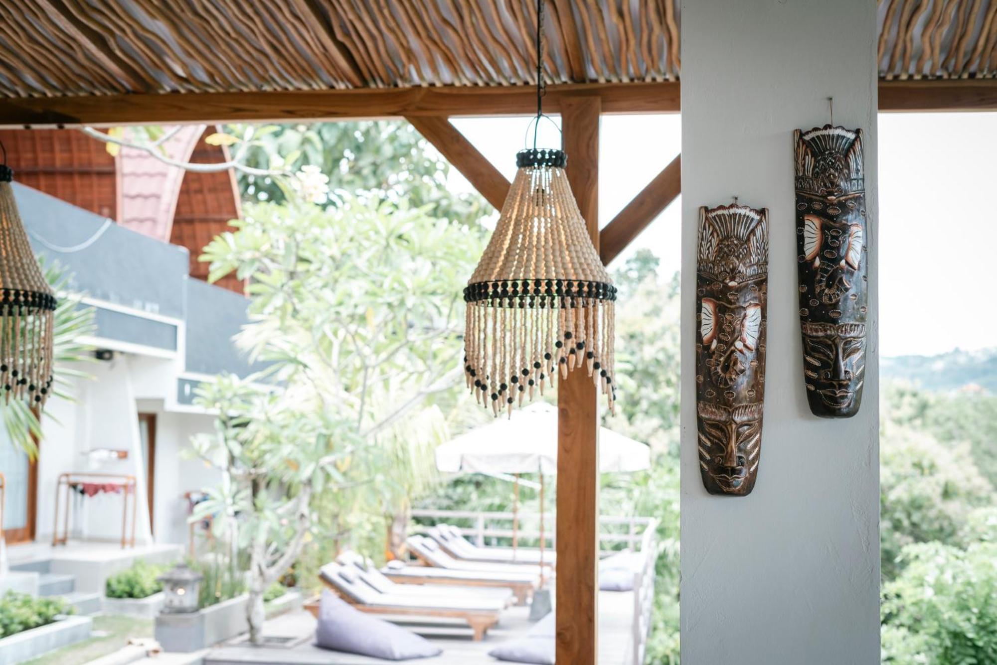 Bagus Ink Surf Camp छात्रावास Uluwatu (Bali)